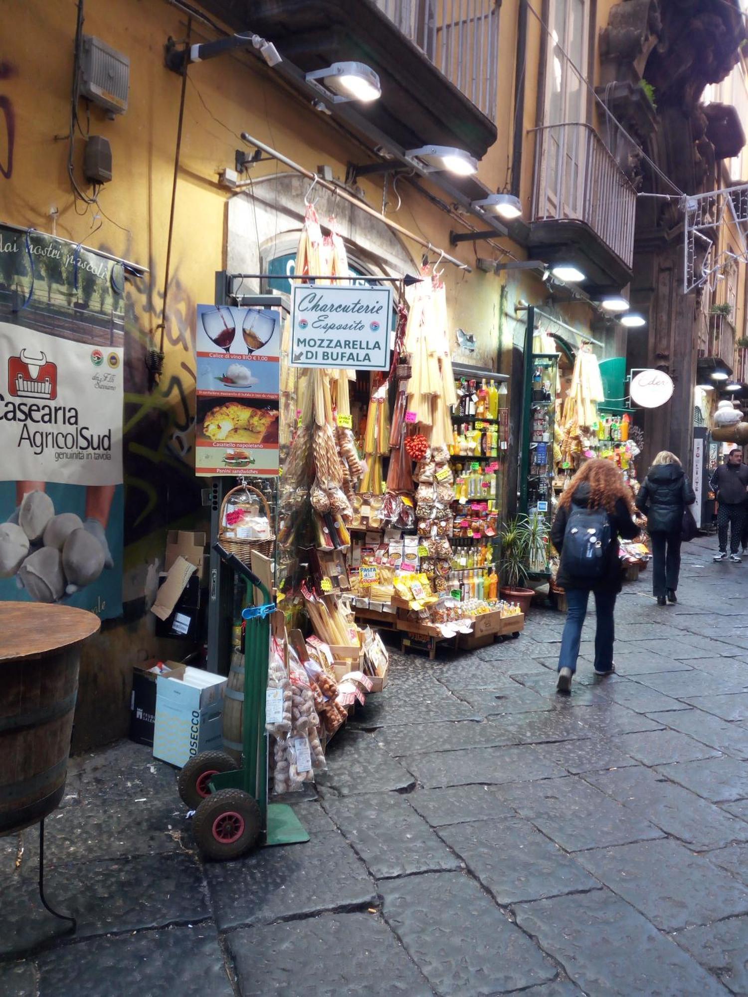 Manuela Centro Storico * Napoli